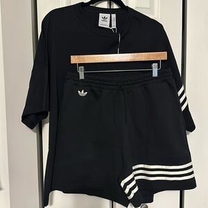 Adidas Adicolor Neuclassics Set T-shirt Shorts
